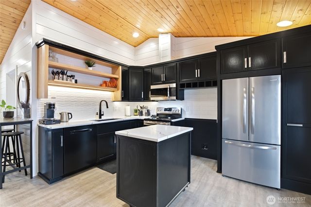 980 S Webb Place, East Wenatchee, WA 98802