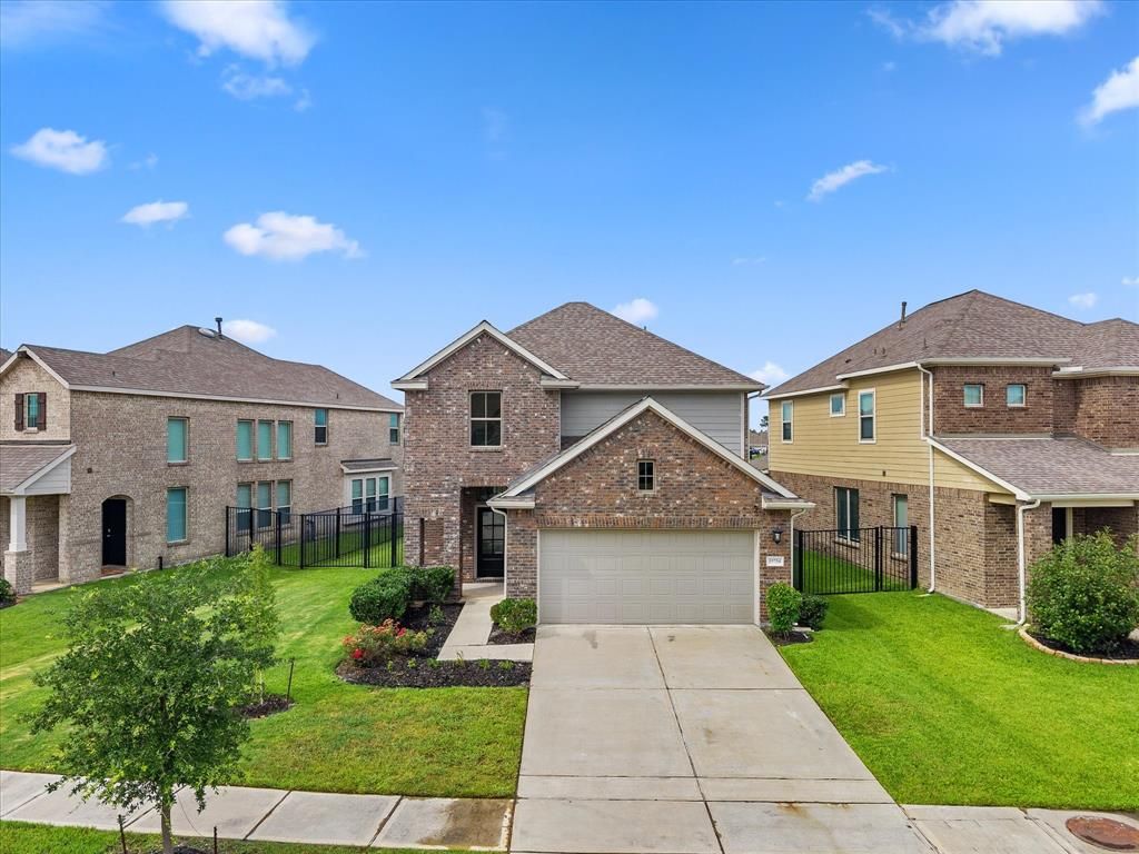 15754 Cairnwell Bend Drive, Humble, TX 77346