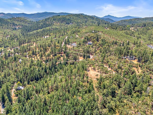 254 Juanita Way, Jacksonville, OR 97530