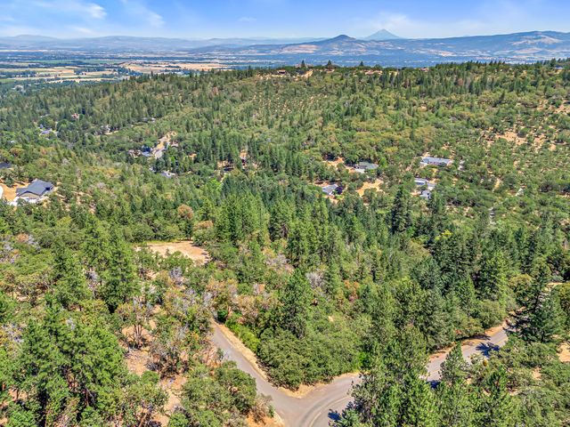 254 Juanita Way, Jacksonville, OR 97530