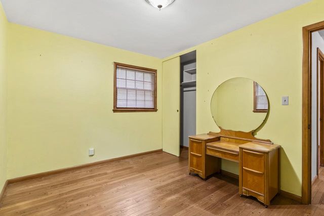 1905 N ALEXANDER STREET, Appleton, WI 54911
