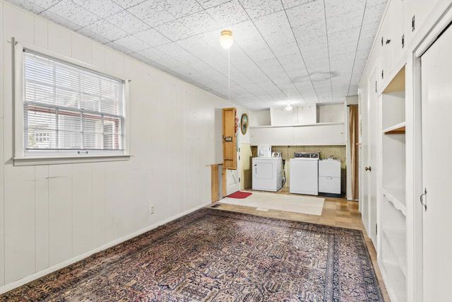 1905 N ALEXANDER STREET, Appleton, WI 54911