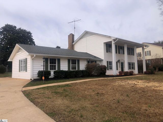 105 Forestdale Drive, Boiling Springs, SC 29316