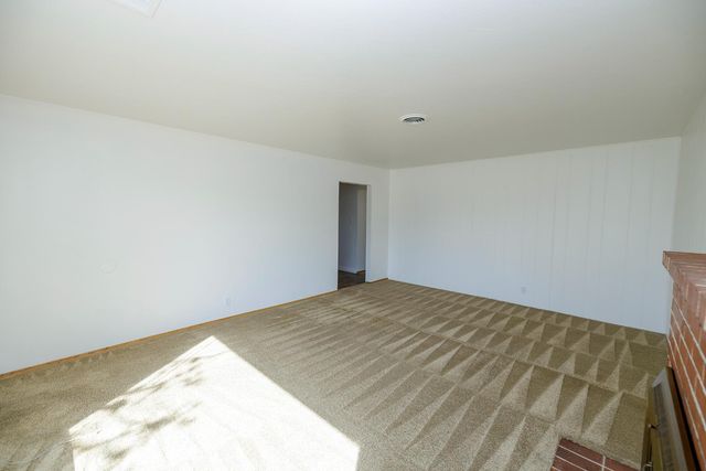 1405 Theo Ave, Modesto, CA 95350