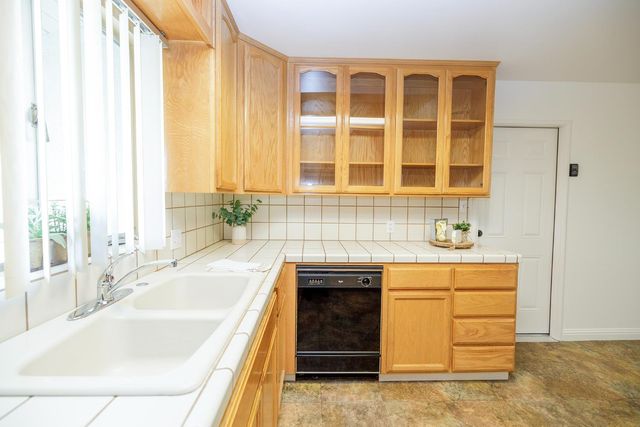 1405 Theo Ave, Modesto, CA 95350