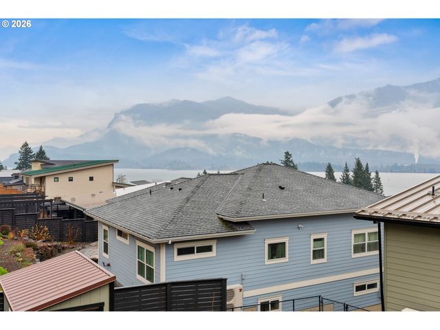 344 Ne LUTHERAN CHURCH Rd, Stevenson, WA 98648