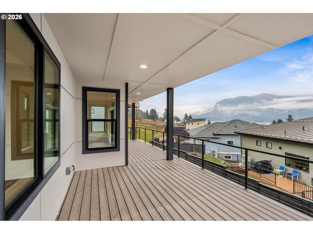 344 Ne LUTHERAN CHURCH Rd, Stevenson, WA 98648