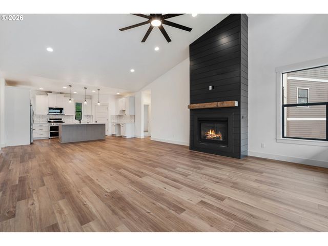 344 Ne LUTHERAN CHURCH Rd, Stevenson, WA 98648