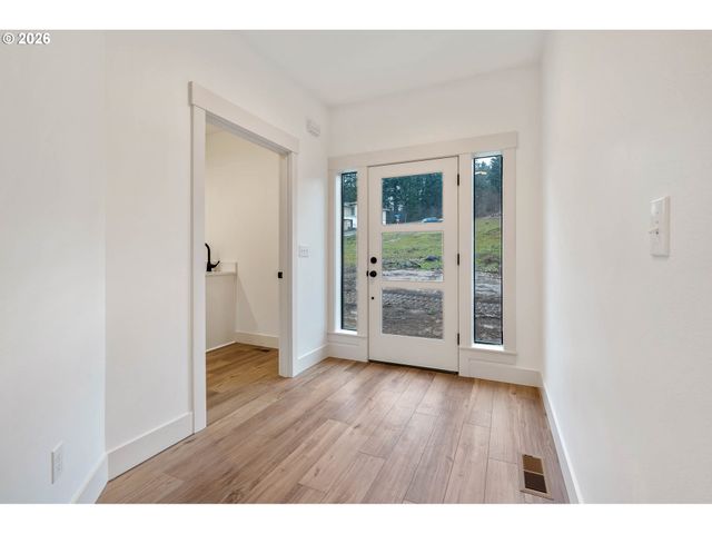 344 Ne LUTHERAN CHURCH Rd, Stevenson, WA 98648