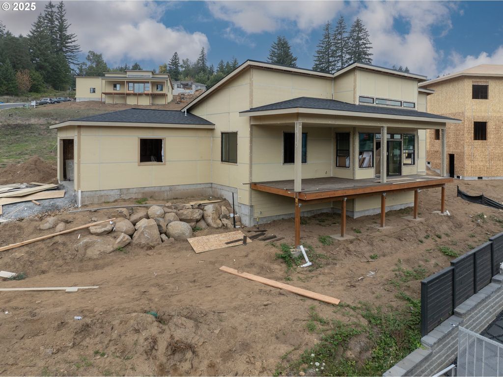 344 Ne LUTHERAN CHURCH Rd, Stevenson, WA 98648