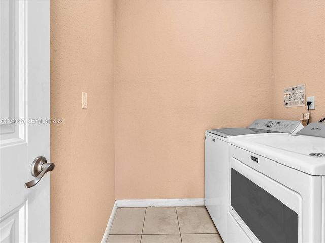 625 SE 30th Ter, Homestead, FL 33033