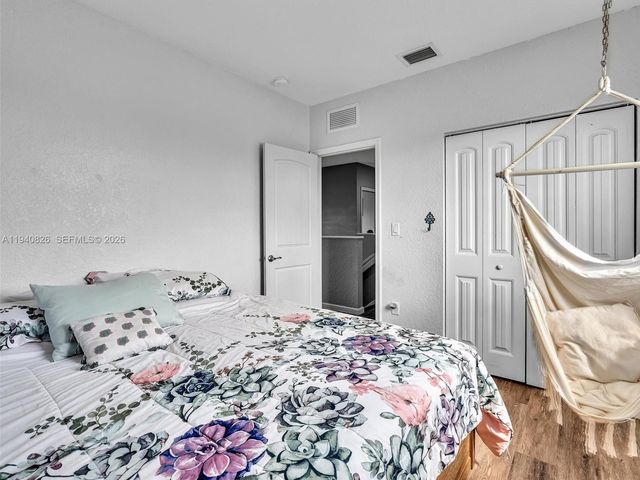 625 SE 30th Ter, Homestead, FL 33033