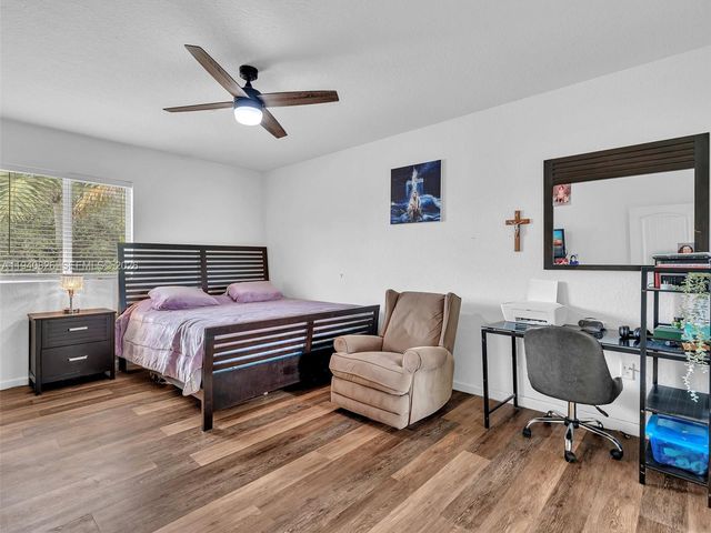 625 SE 30th Ter, Homestead, FL 33033