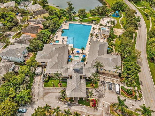 625 SE 30th Ter, Homestead, FL 33033