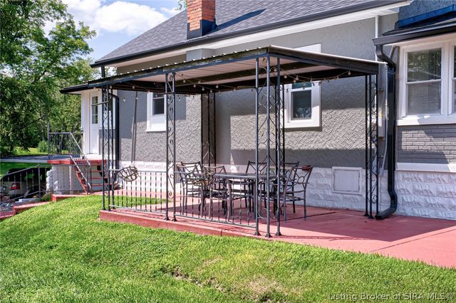 11315 Highway 135 NE, New Salisbury, IN 47161