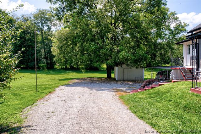 11315 Highway 135 NE, New Salisbury, IN 47161