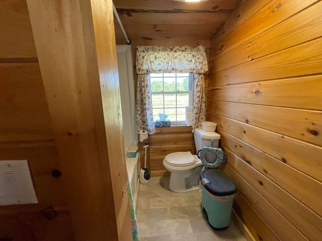 19 Back Ashuelot Road, Winchester, NH 03470