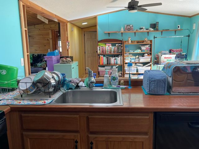 19 Back Ashuelot Road, Winchester, NH 03470