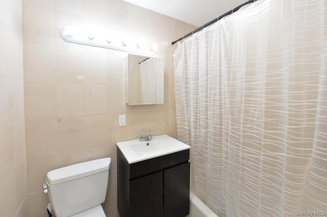 232 Kearsing Parkway G, Monsey, NY 10952