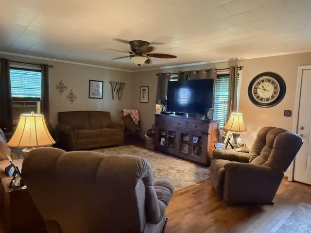 106 N Kentucky, Imboden, AR 72434