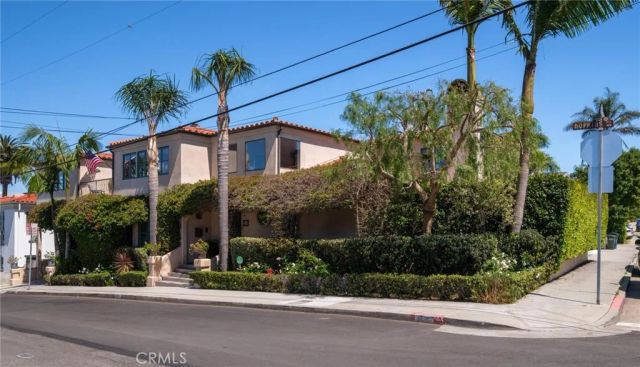 1001 4th, Hermosa Beach, CA 90254