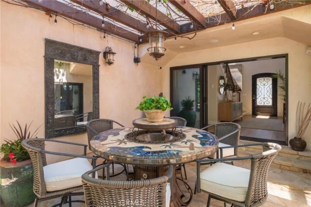 1001 4th, Hermosa Beach, CA 90254