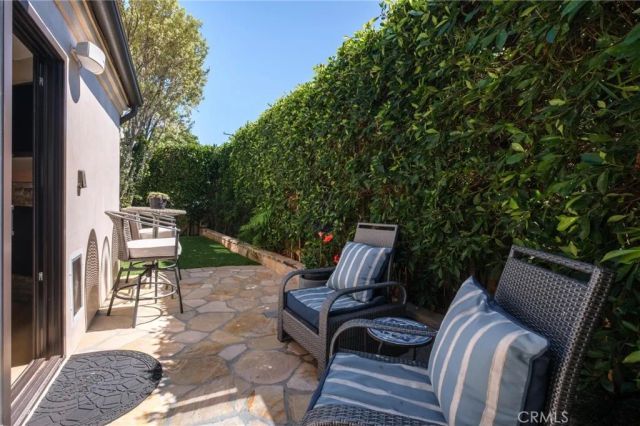 1001 4th, Hermosa Beach, CA 90254