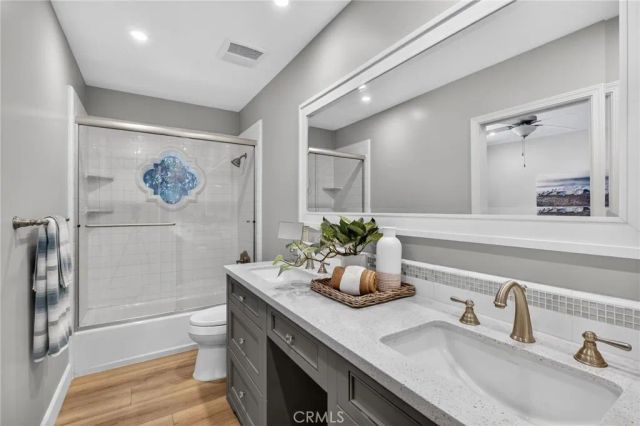 1001 4th, Hermosa Beach, CA 90254