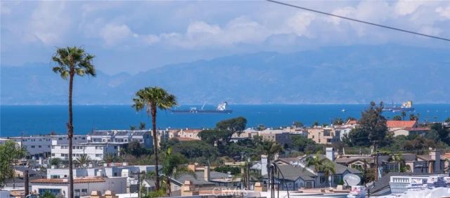 1001 4th, Hermosa Beach, CA 90254