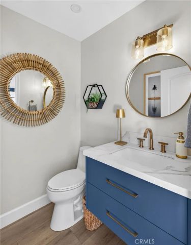 1001 4th, Hermosa Beach, CA 90254