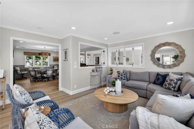 1001 4th, Hermosa Beach, CA 90254