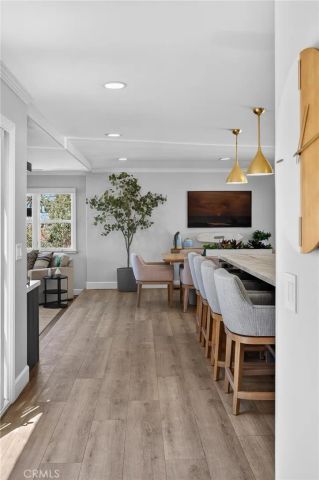 1001 4th, Hermosa Beach, CA 90254