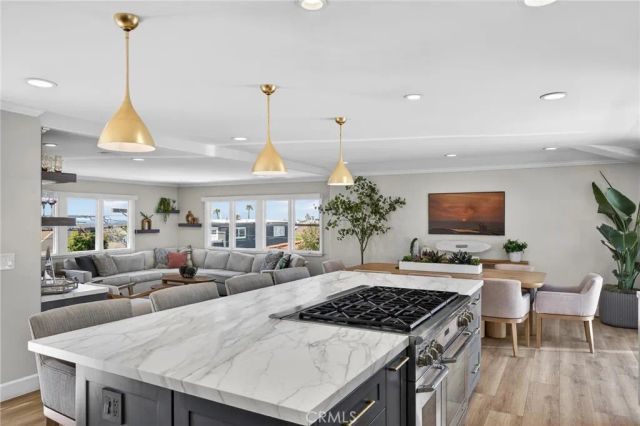 1001 4th, Hermosa Beach, CA 90254