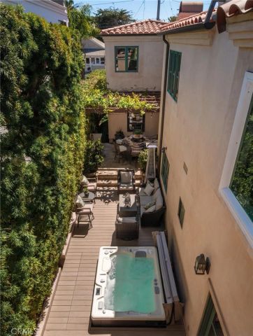 1001 4th, Hermosa Beach, CA 90254