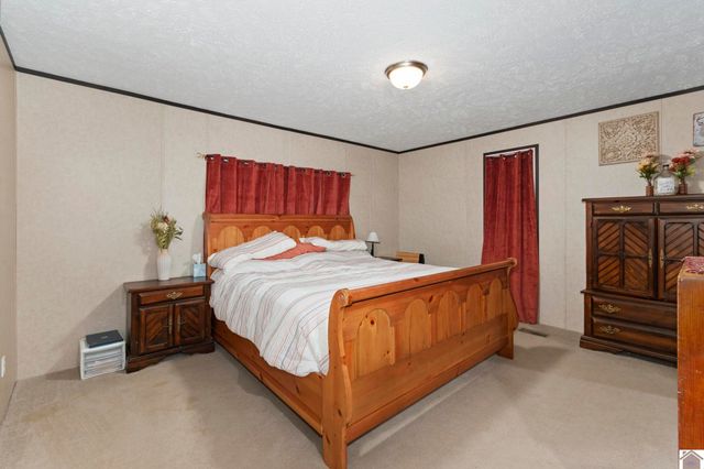 612 Ky 295 N., Kuttawa, KY 42055