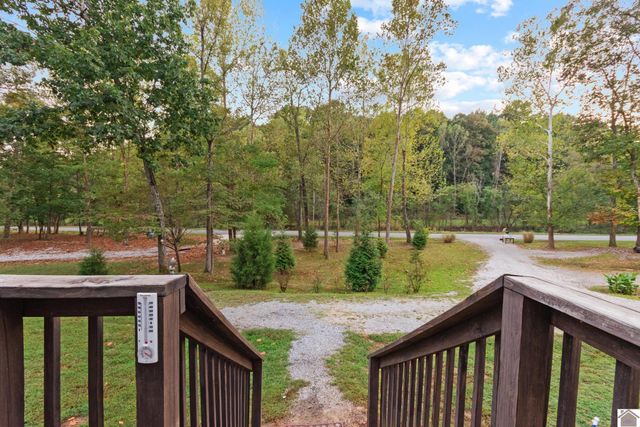 612 Ky 295 N., Kuttawa, KY 42055