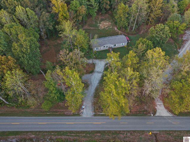 612 Ky 295 N., Kuttawa, KY 42055