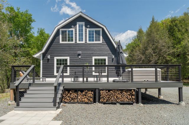 57 Sheryl Davis Road, Livingston Manor, NY 12758