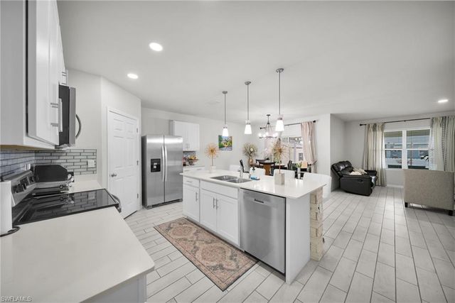 3017 26th ST SW, Lehigh Acres, FL 33976