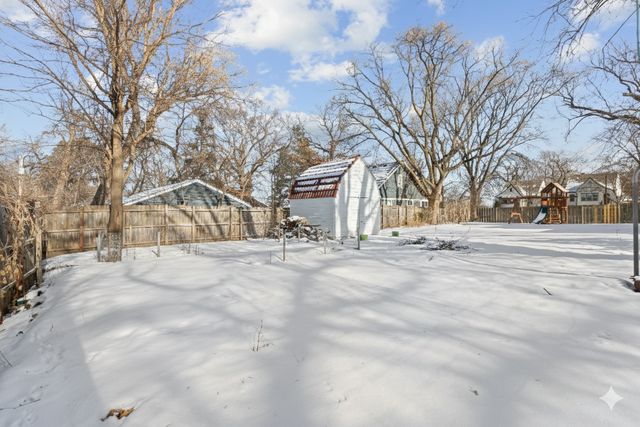 777 Stryker Avenue, Saint Paul, MN 55107