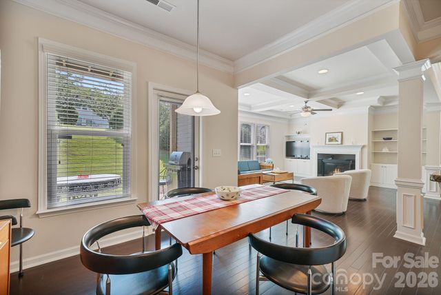 3845 Park South Station Boulevard, Charlotte, NC 28210