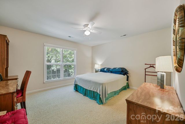 3845 Park South Station Boulevard, Charlotte, NC 28210