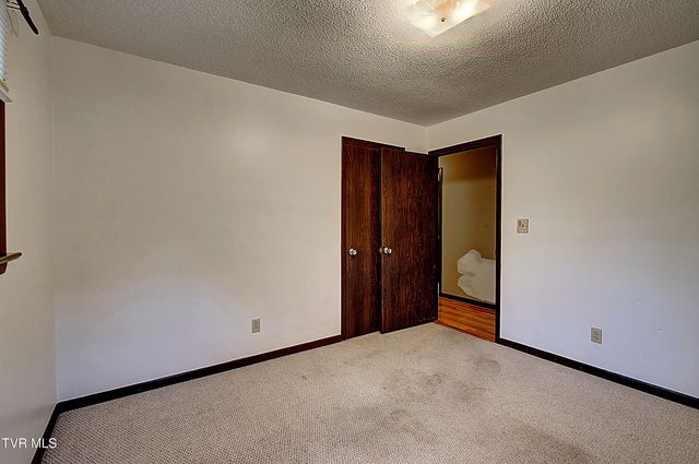 114 Revere Circle, Elizabethton, TN 37643