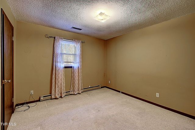 114 Revere Circle, Elizabethton, TN 37643