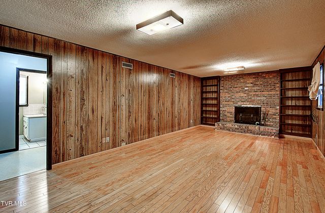 114 Revere Circle, Elizabethton, TN 37643