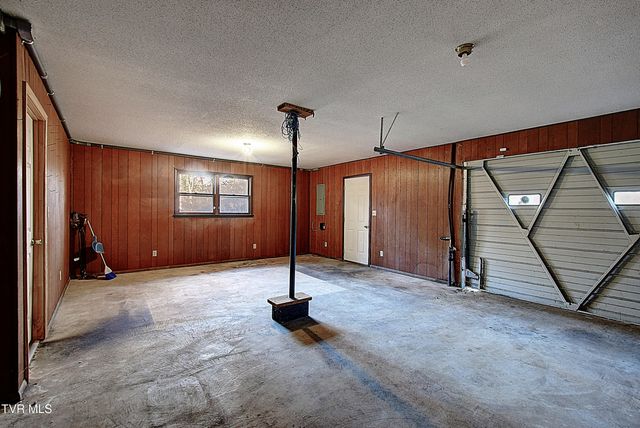 114 Revere Circle, Elizabethton, TN 37643