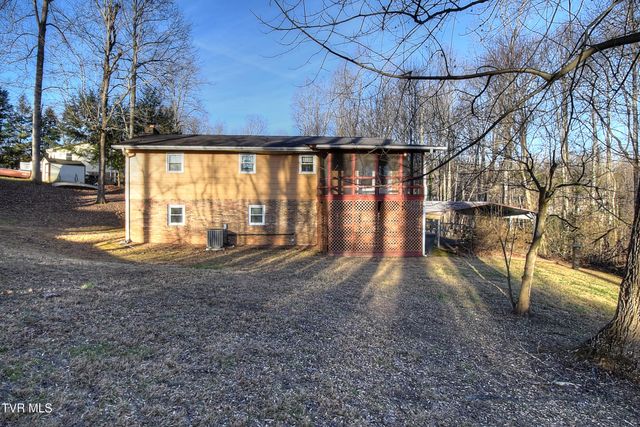 114 Revere Circle, Elizabethton, TN 37643