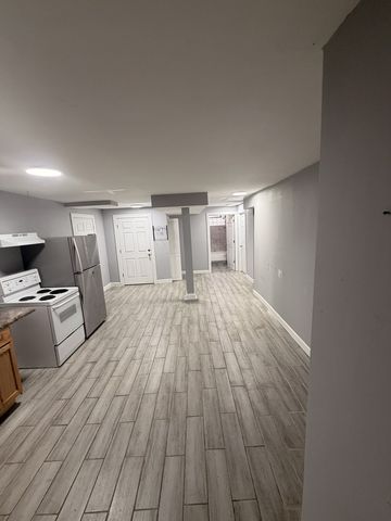 228 N SACRAMENTO Boulevard G, Chicago, IL 60612