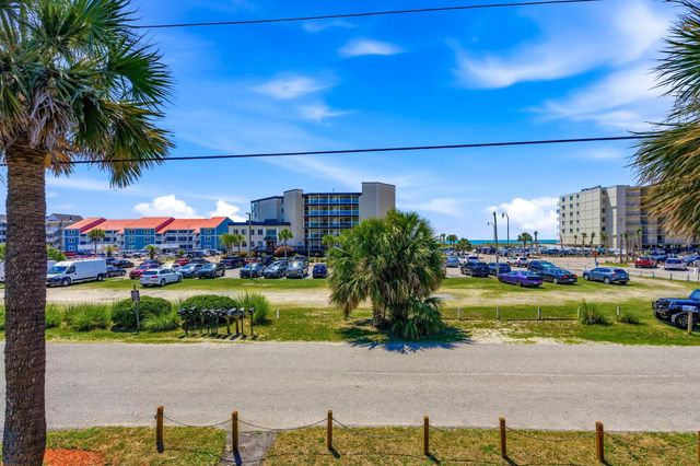 4516 Seaview St Apt 33, North Myrtle Beach, SC 29582