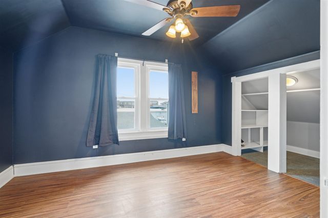 409 A Ave. NW, Cedar Rapids, IA 52405